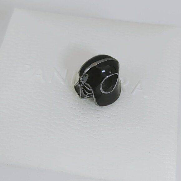 Pandora Star Wars Darth Vader Charm with box - Picture 5 of 9